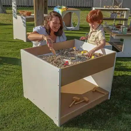 OutdoorED™ Big & Wide Table